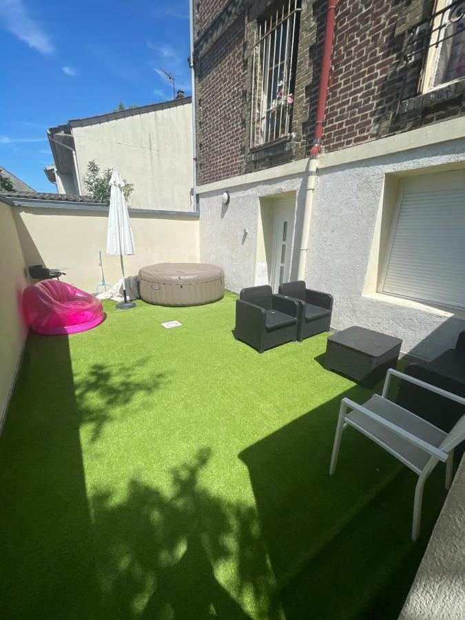 Appartamento Zekri Livry-Gargan Esterno foto